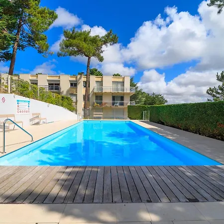 Renove A Stella-plage Avec Piscine Chauffee, Parking Prive Gratuit, Tv Grand Ecran, Boulodrome, A 2km De La *