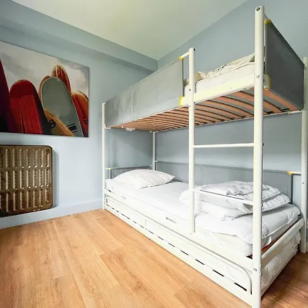 Renove A Stella-plage Avec Piscine Chauffee, Parking Prive Gratuit, Tv Grand Ecran, Boulodrome, A 2km De La Lägenhet Cucq