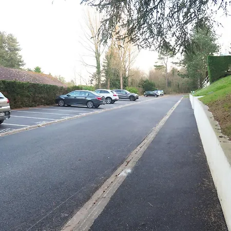 Renove A Stella-plage Avec Piscine Chauffee, Parking Prive Gratuit, Tv Grand Ecran, Boulodrome, A 2km De La *